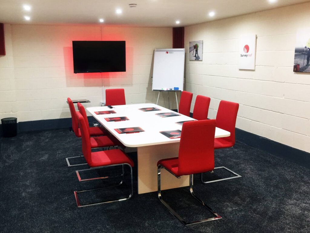 Surveyroof Briefing Area